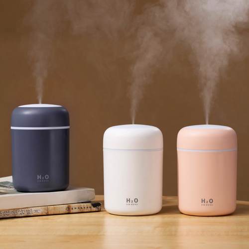 Portable Air Humidifier Aroma Essential Oil Diffuser for Car Home (Copy)